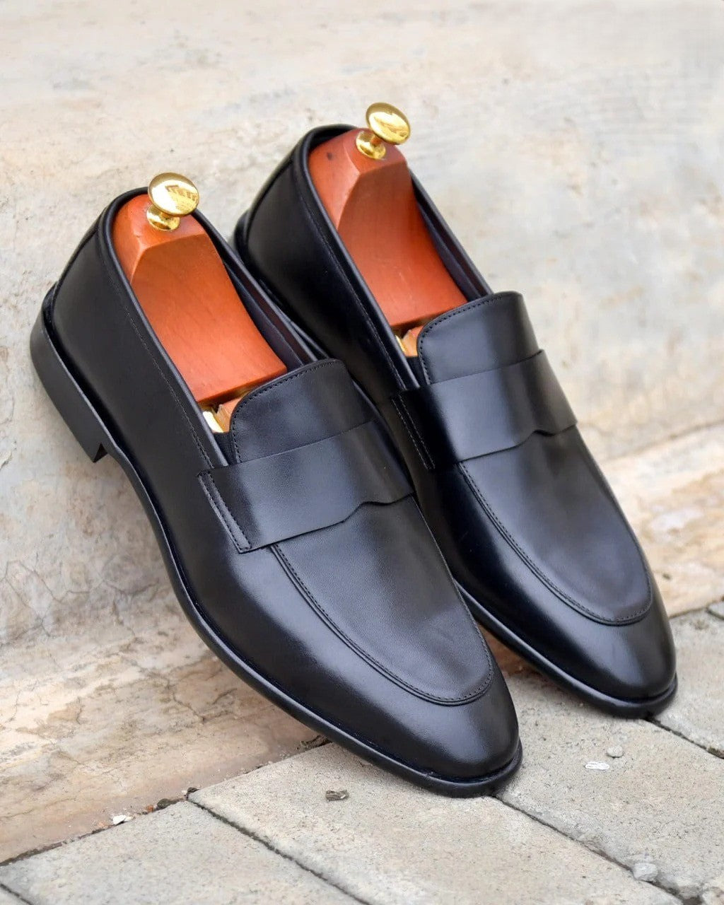 Men's Black Leather Sole Loafers