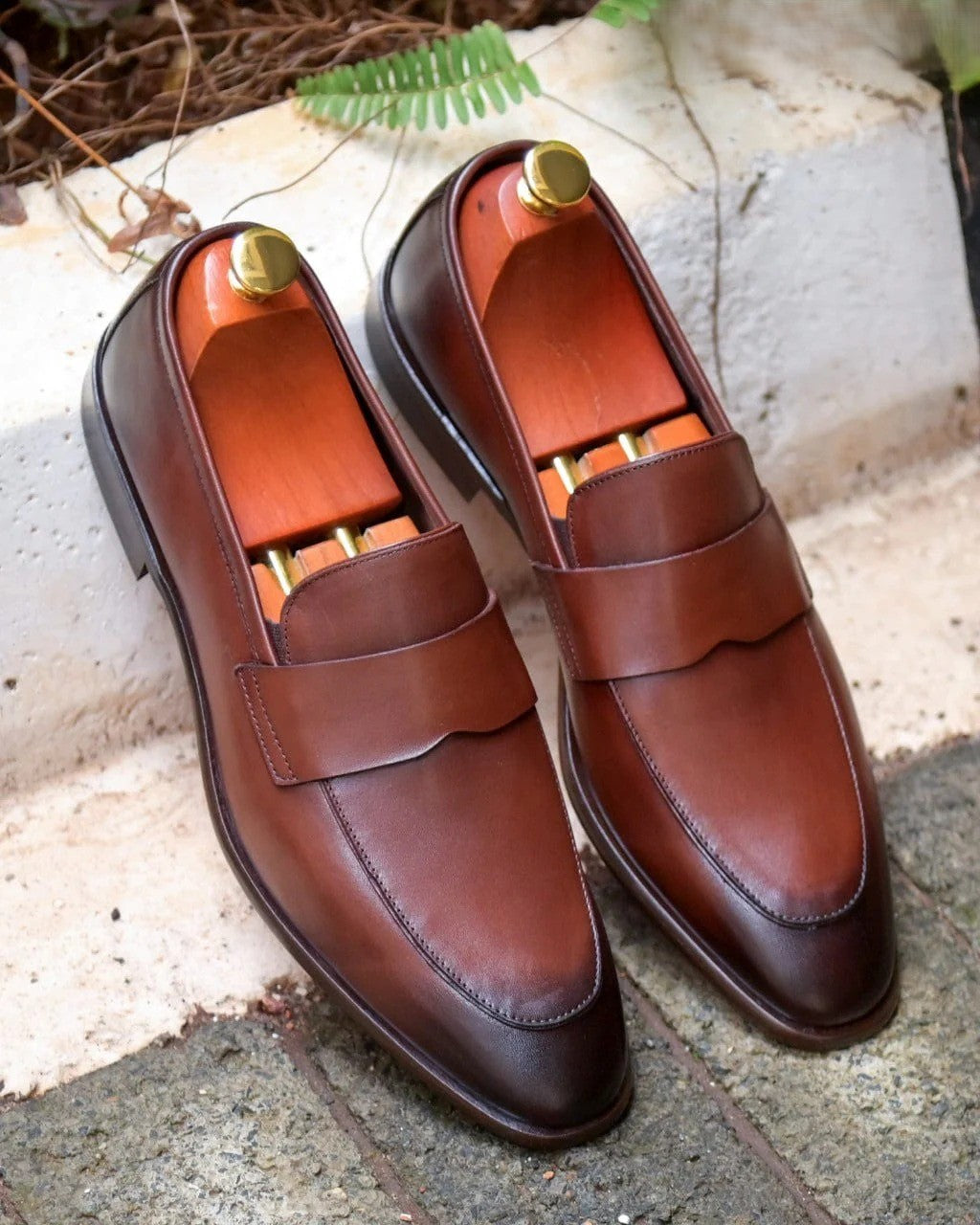 Men's Black Leather Sole Loafers