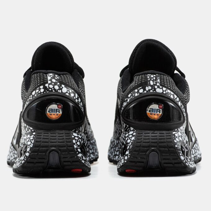 Men's Black Safari-Inspired Sport Sneakers